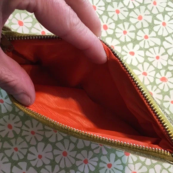 Vintage Laurel Burch Earrings & VTG Gold Purse - Picture 11 of 15